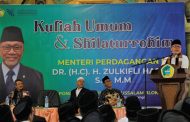 Menteri Perdagangan Jalin Silaturrahim Dengan Pondok Pesantren Darussalam Blokagung