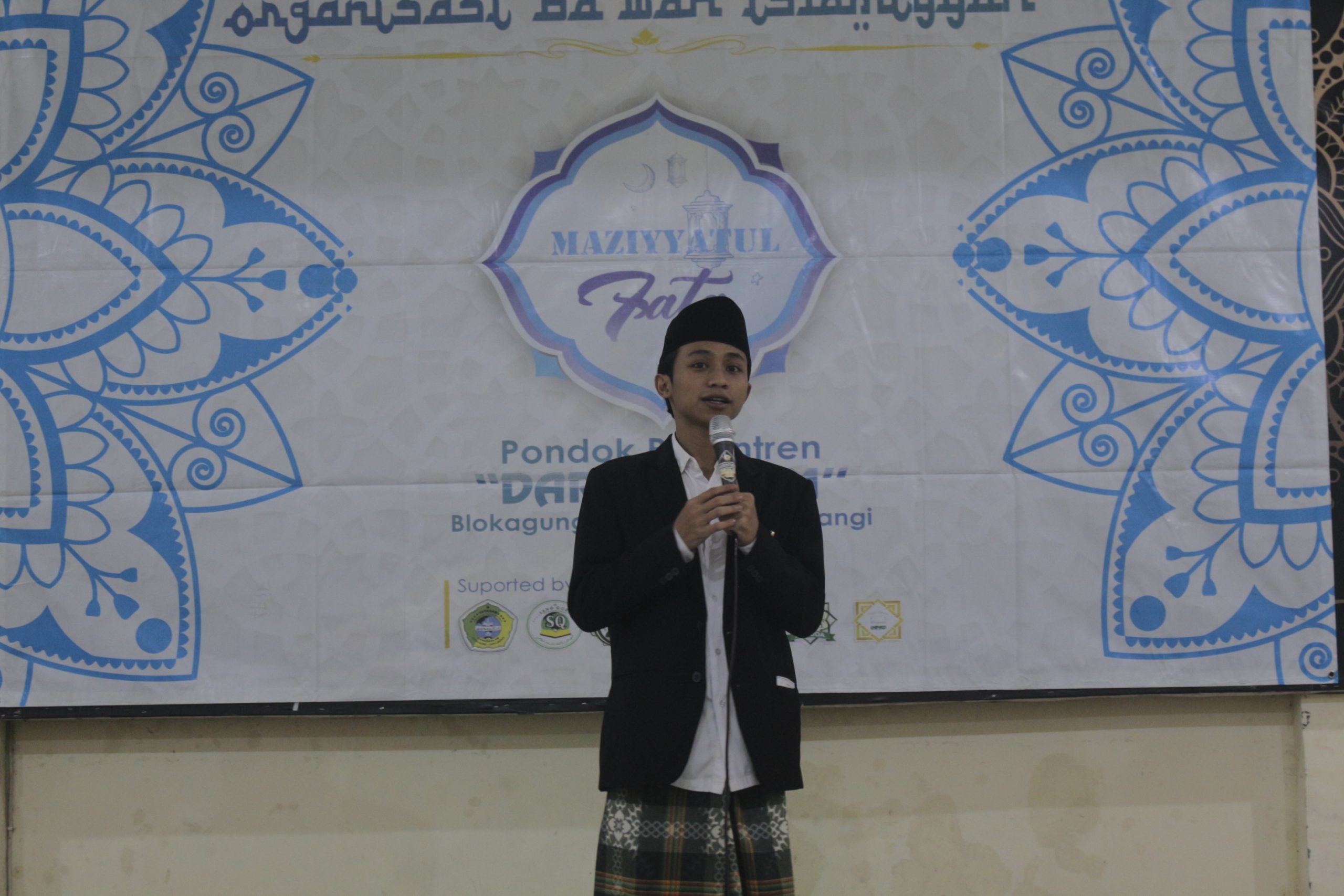 Organisasi Dakwah Islamiyyah Maziyyatul Fata Gelar Diklat MC dan Launching Antologi MC